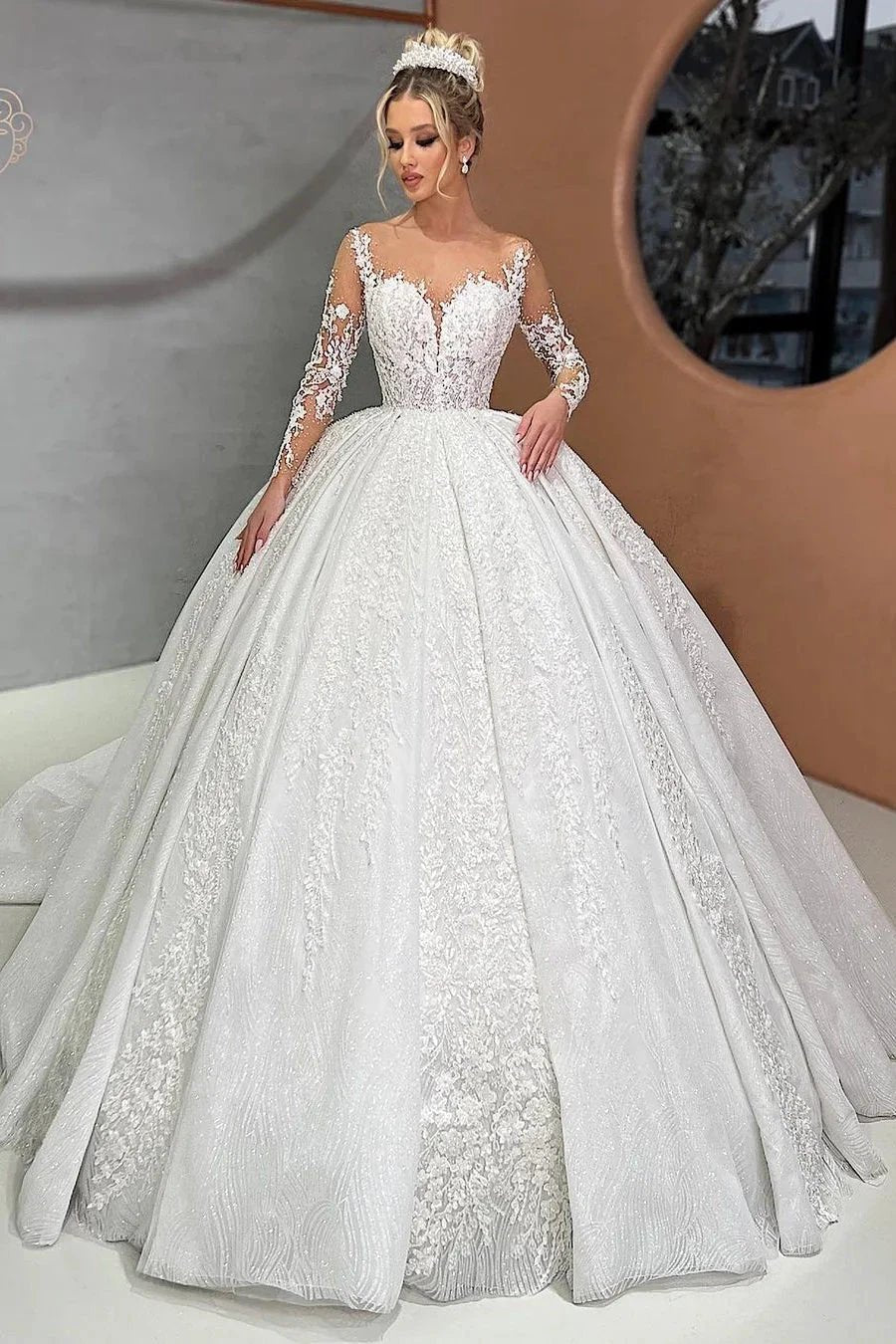 Beautiful Long White Sweetheart Ball Gown Wedding Dress (ZD14934)