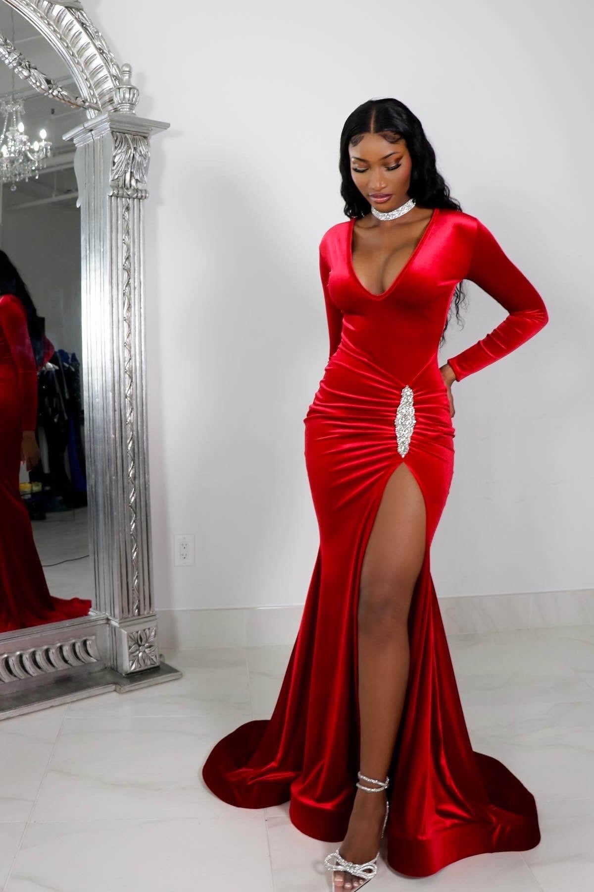 Beautiful Red V-Neck Long Sleeves Mermaid Prom Dresses Column With High Split Pleats