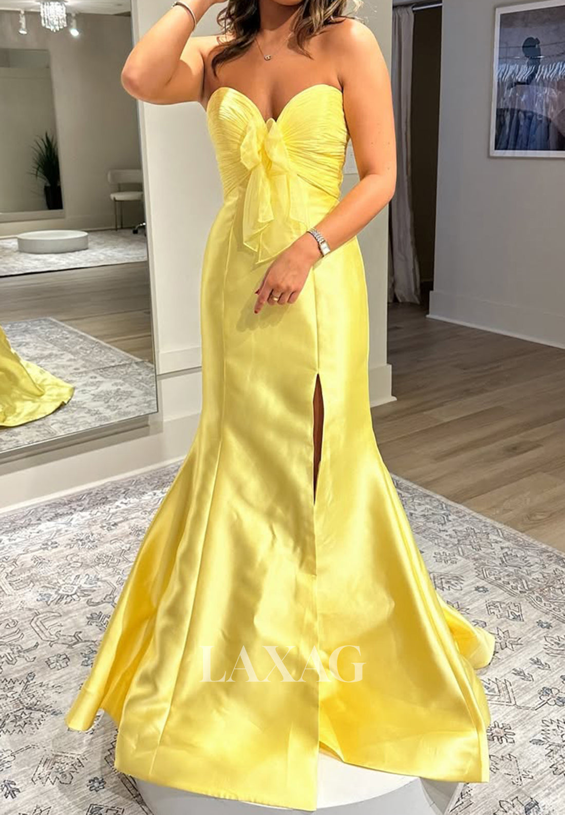 Sweetheart Off-Shoulder Sleeveless Fitted Prom Dress Pleated Satin Sweep Train Party Gowns with Slit