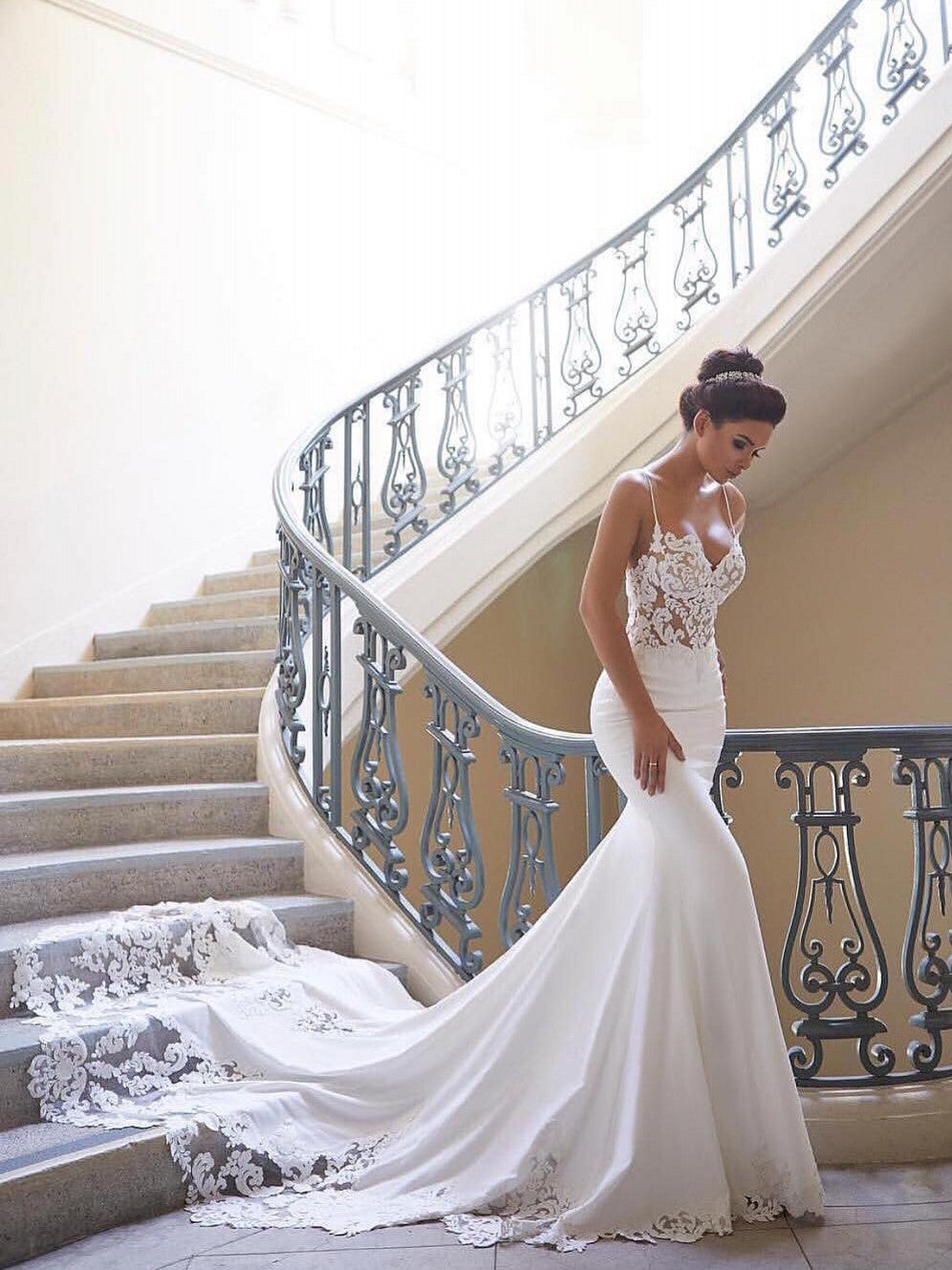 Bmbridal Spaghetti-Straps Lace Wedding Dress Mermaid Sleeveless (ZD17410) - VelvetHem