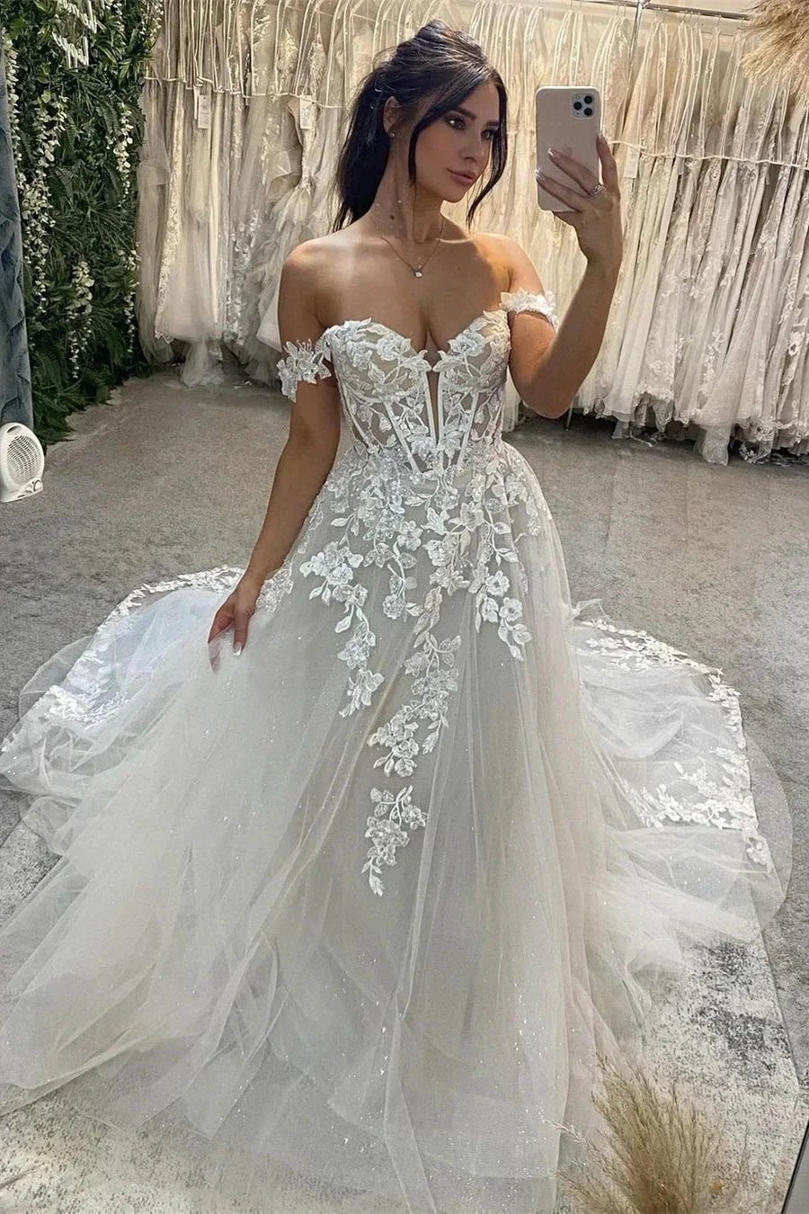 Biztunnel Long A-line Off the Shoulder Tulle Lace Wedding Dresses with Train (ZD16718)