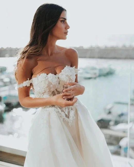Boho A-Line Tulle Off-the-shoulder Wedding Dresses with Lace (ZD14705)