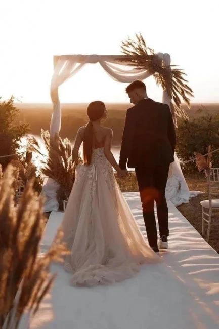 Boho Champagne A-Line Lace Sleeveless Tulle Wedding Dresses With Slit (ZD14964)