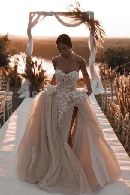 Boho Champagne A-Line Lace Sleeveless Tulle Wedding Dresses With Slit (ZD14964)