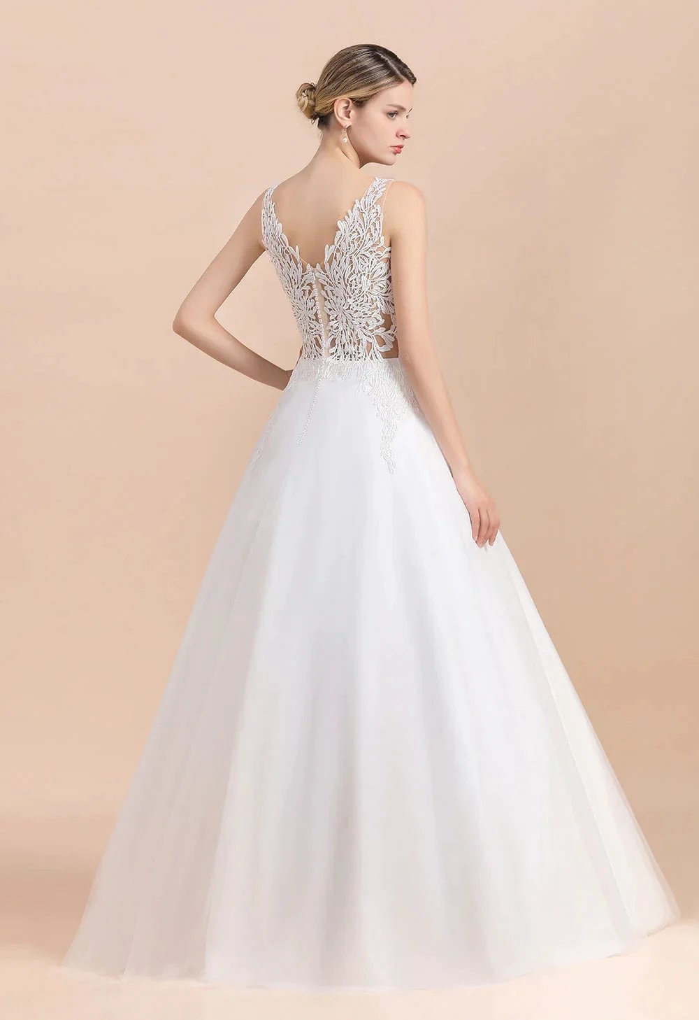 Boho Long A-line V-Neck Straps Tulle Appliques Lace Wedding Dress (ZD14417)