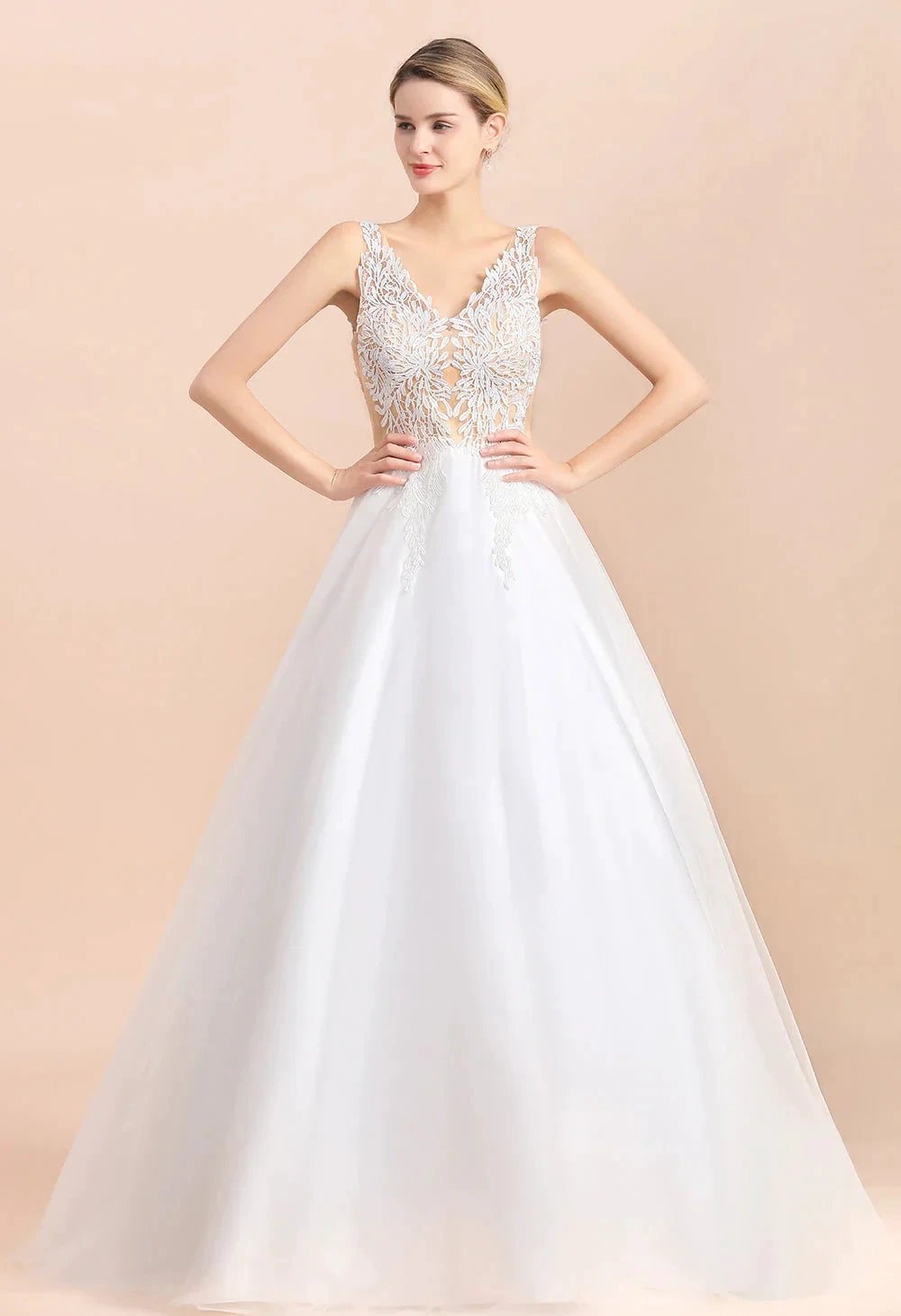 Boho Long A-line V-Neck Straps Tulle Appliques Lace Wedding Dress (ZD14417)