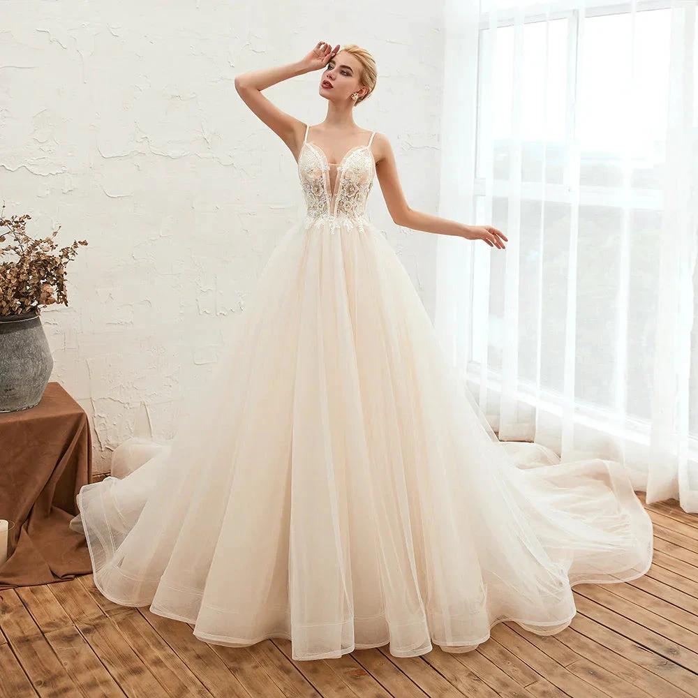 Boho Spaghetti Straps Ivory Ball Gown Tulle Aline Wedding Dress (ZD13924)