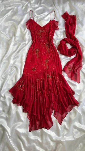 Beautiful Beaded Prom Dress Red Chiffon Mermaid Evening Dress Party Gown Y7527 - View 2 | VelvetHem