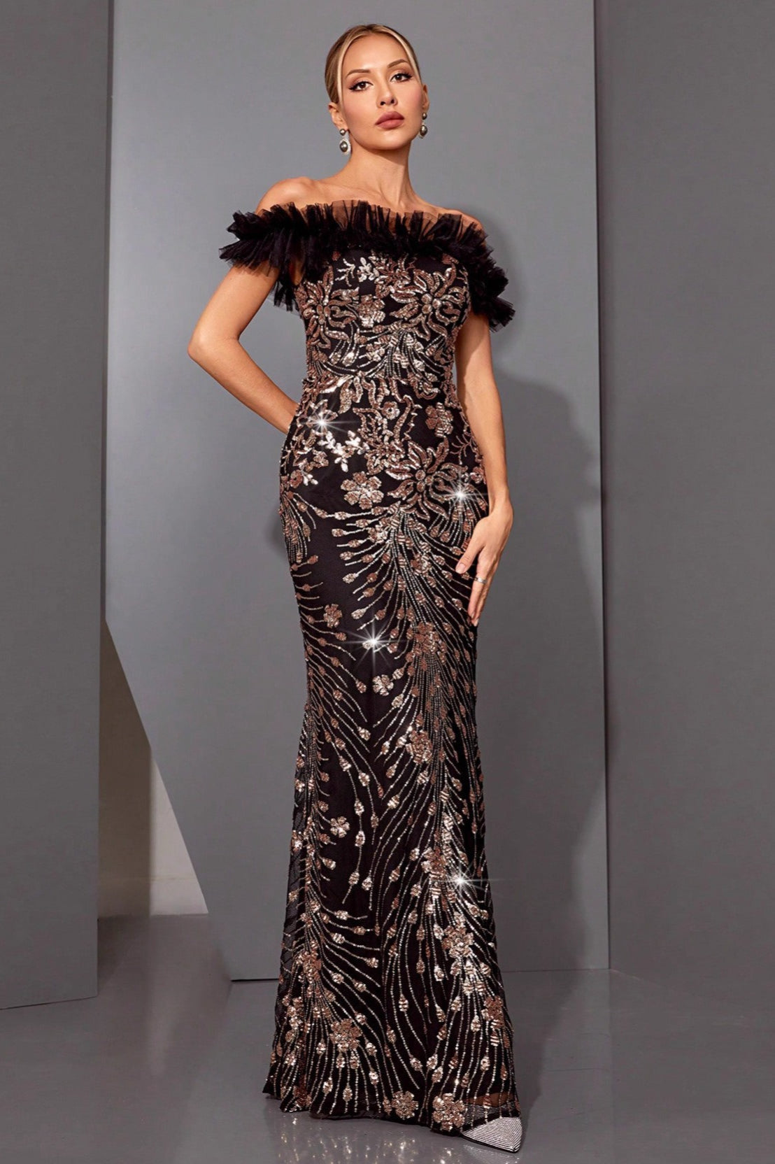Shiny Sequin Off-Shoulder Slim Mermaid Sequin Dress - VelvetHem