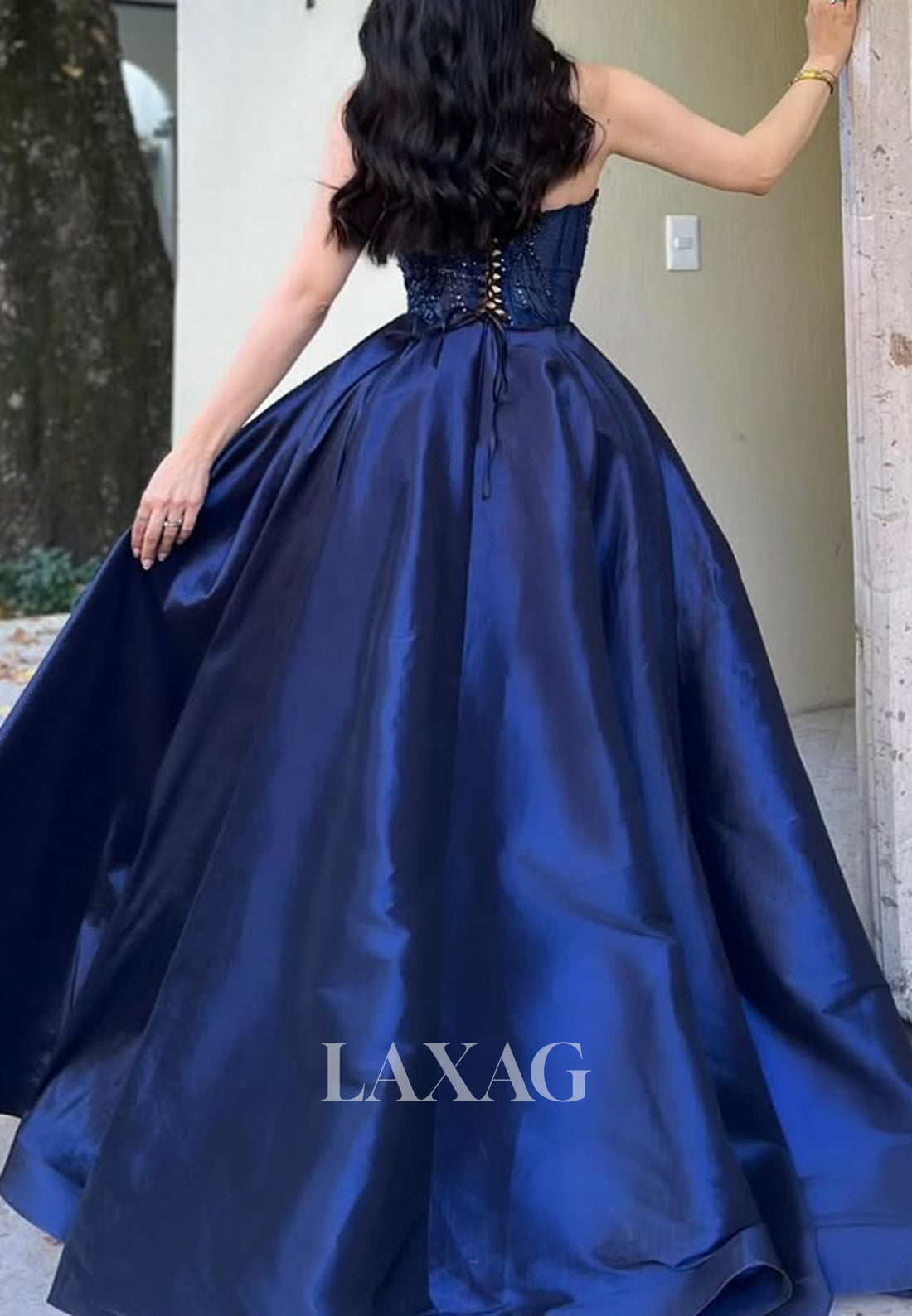 A-Line Sweetheart Off-Shoulder Sleeveless Prom Dress Beaded Lace Applique Pleated Party Gowns