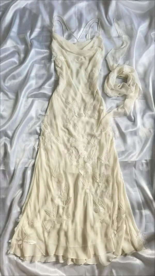Beautiful Chiffon Appliques Long Prom Dress Elegant Evening Dress