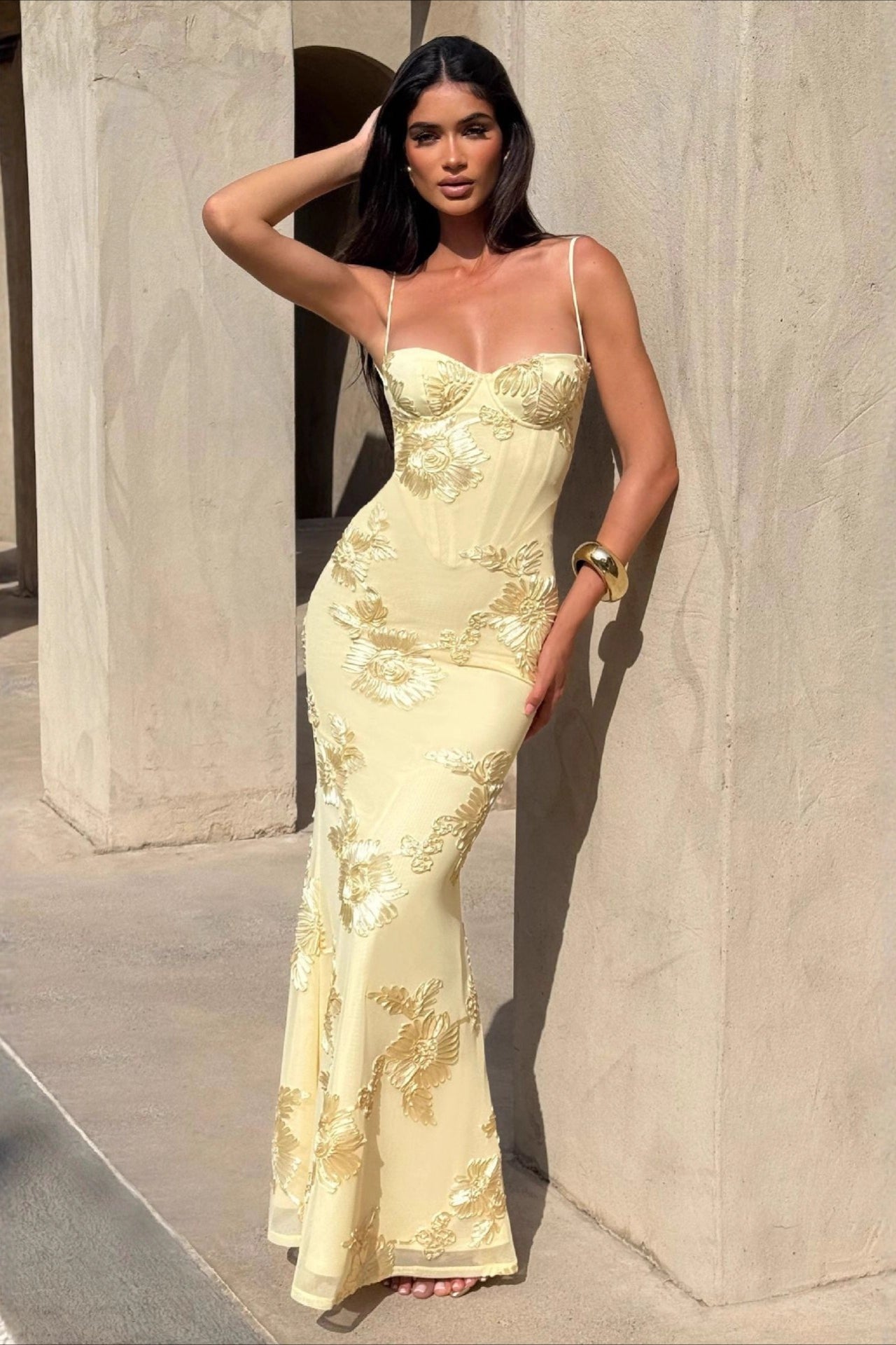 Floral Applique Backless Maxi Formal Dress