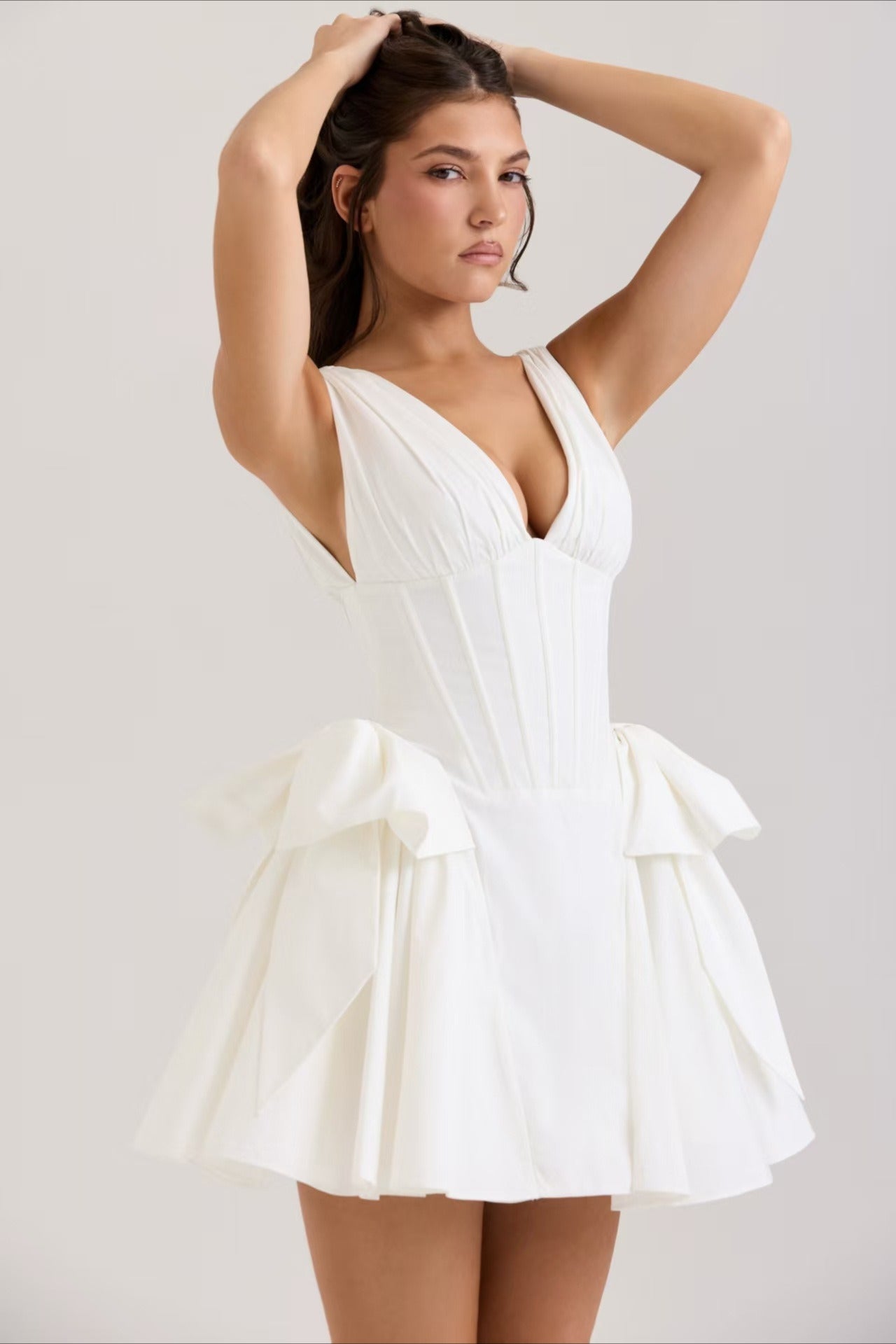 Vintage Inspired V Neck Corset Dress for Modern Fashion Wear