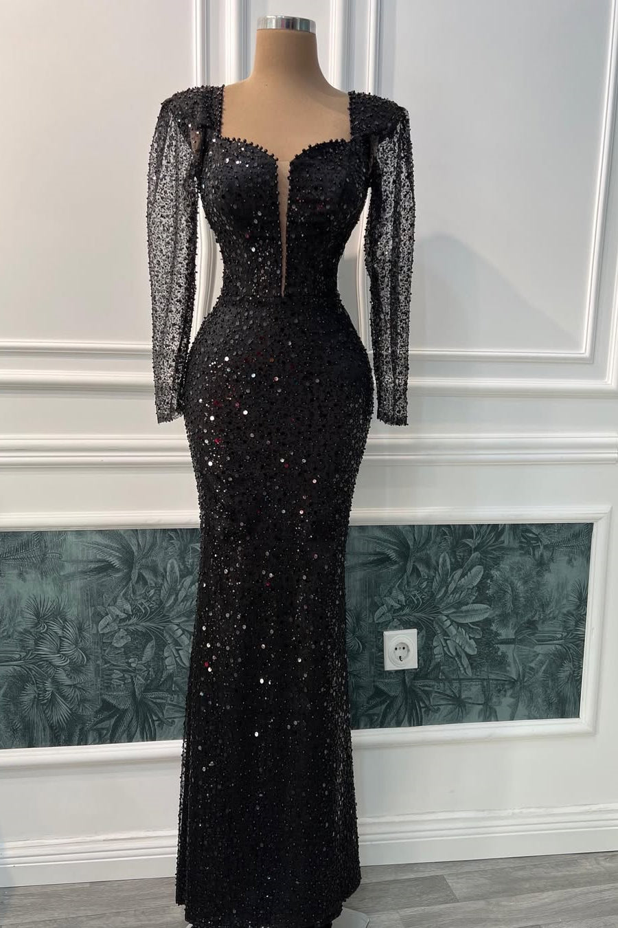 Charming Black Sweetheart Long Sleeves Sequins Prom Dresses Mermaid Online