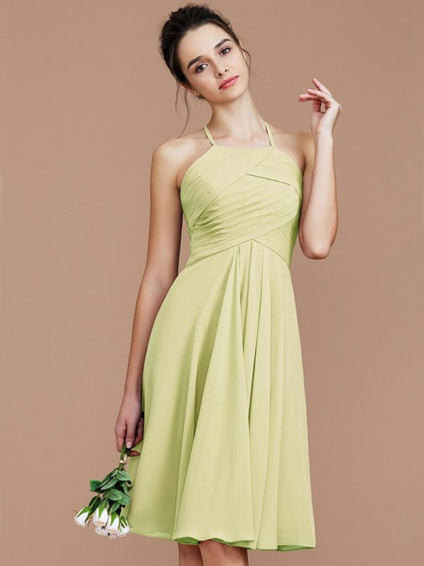 Charming Halter Sleeveless Ruched Short/Mini Chiffon Bridesmaid Dresses