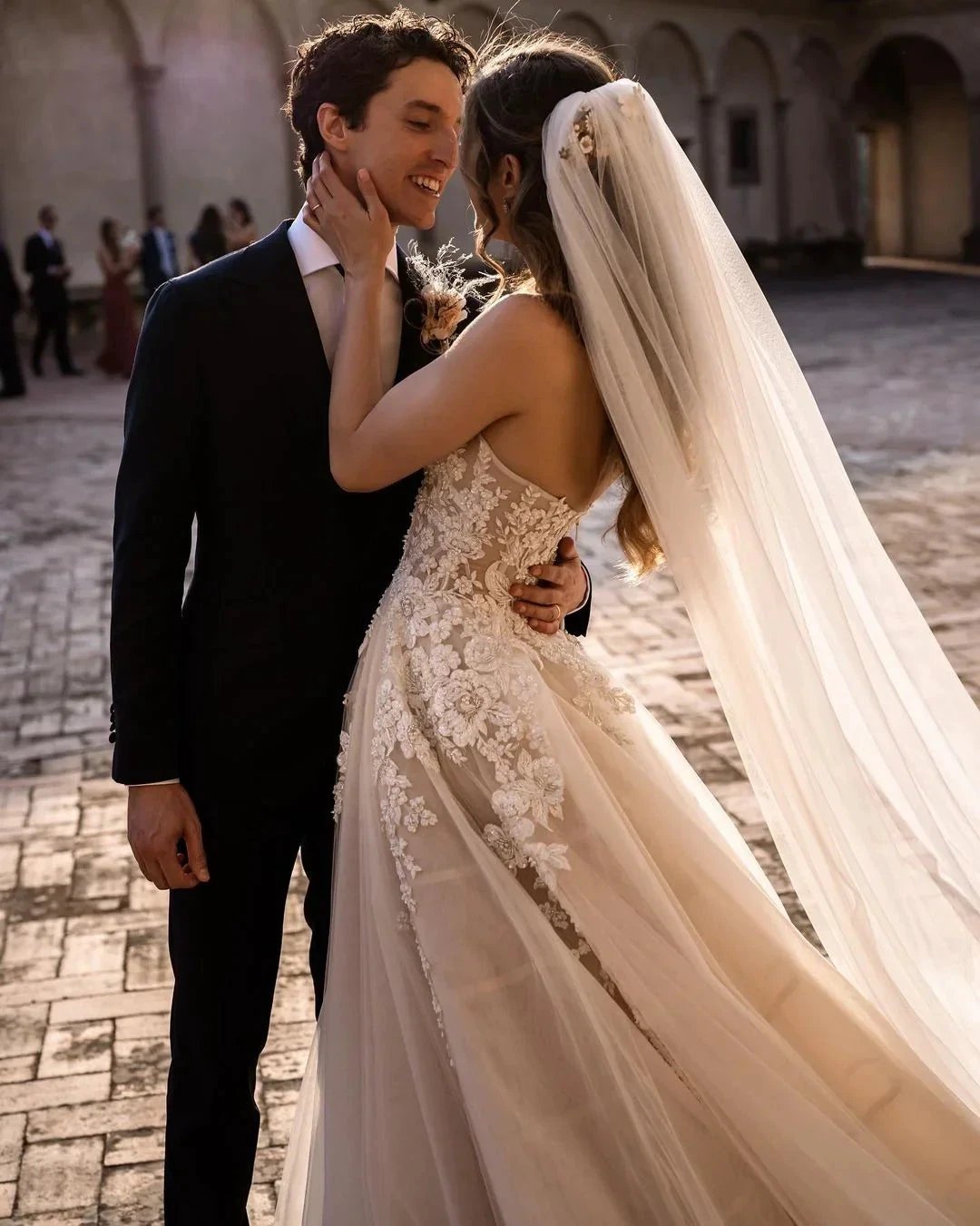 Charming Long A-Line Sweetheart Backless Train Tulle Floral Lace Wedding Dress (ZD14307)