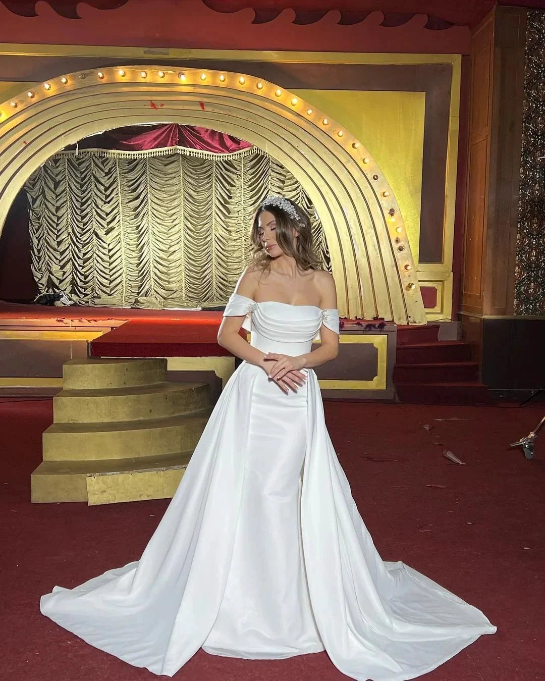 Chic Long A-line Off-the-shoulder Sleeveless Wedding Dress With Detachable Train (ZD14827)