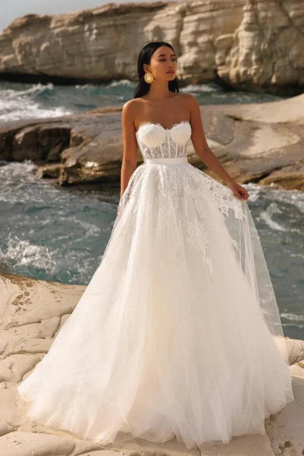 Chic Long Ivory A-line Strapless Appliques Tulle Wedding Dress (ZD15520)