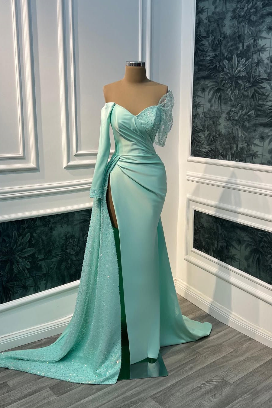 Chic Tiffany V-Neck Off-The-Shoulder Satin Sequins Prom Dresses Mermaid With High Split