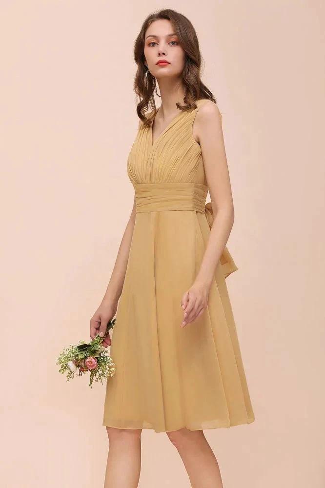 Chiffon Mini Golden Bridesmaid Dress Daily Casual Dress Sleeveless V-neck (ZD12997)