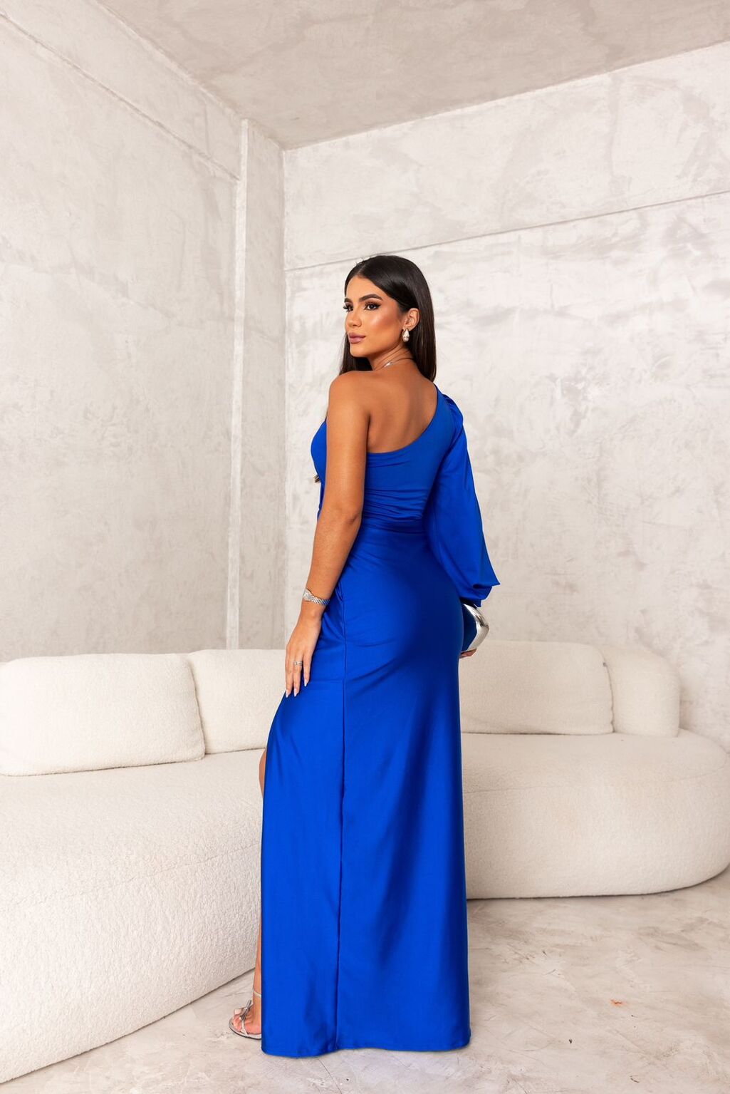 Violeta Elegant Maxi Dress Made of Flowing Fabric for Women