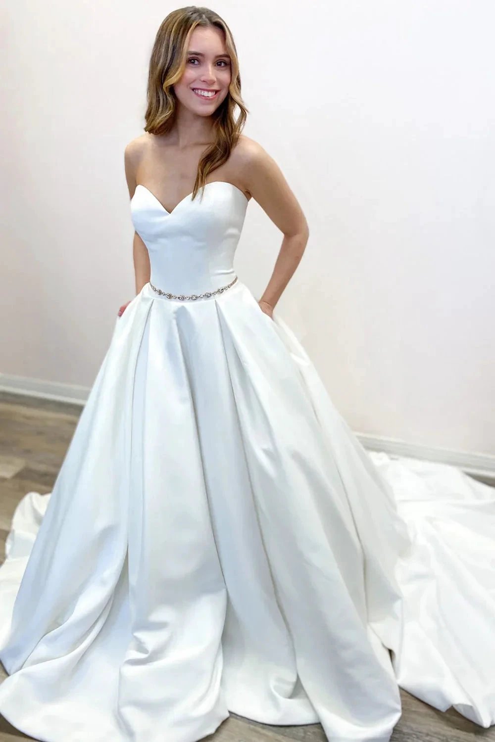 Classy Long A-Line Sweetheart Backless Wedding Dress With Pockets (ZD14304)