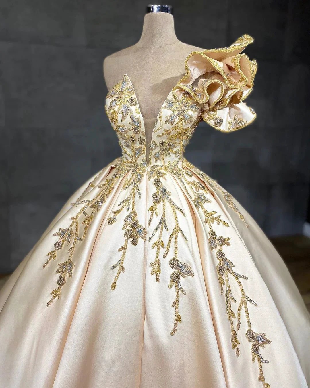 Classy Long A-Line Sweetheart Crystal Satin Ruffles Wedding Dress (ZD15131)