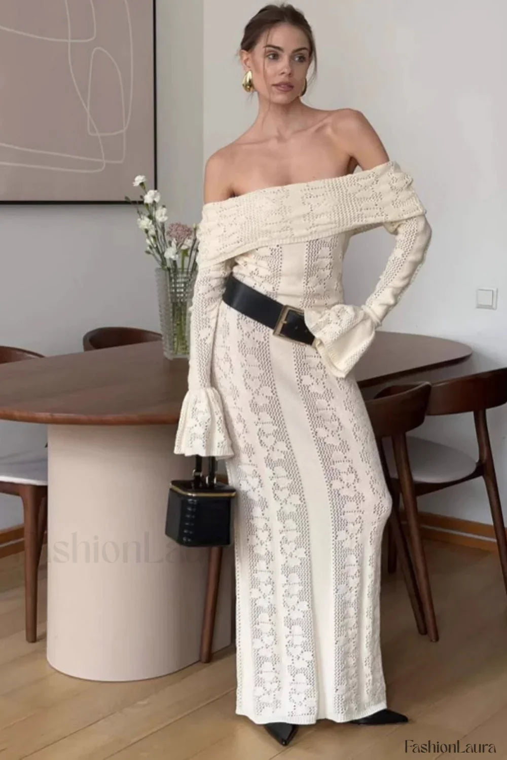 Vintage Inspired Cutout Off Shoulder Dress for Modern Fashion Wear