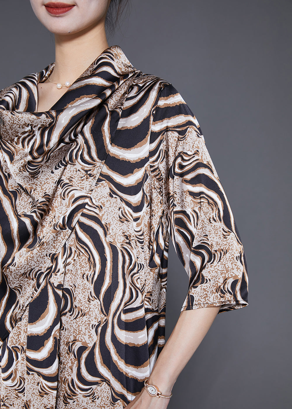 Sophisticated Dress with a Clean Classic Look