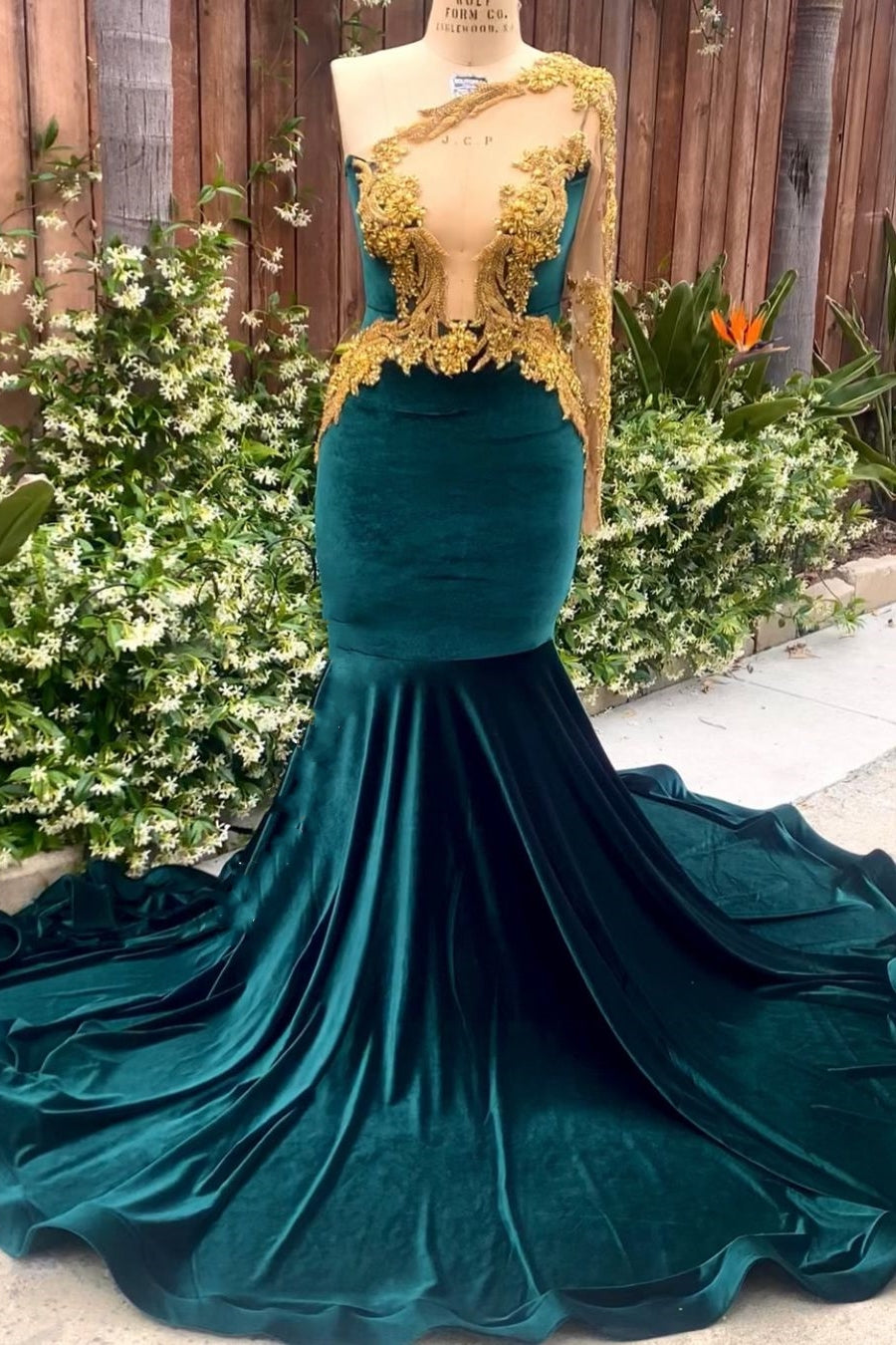 Dark Green Velvet One-Shoulder Mermaid Prom Dresses with Gold Appliques