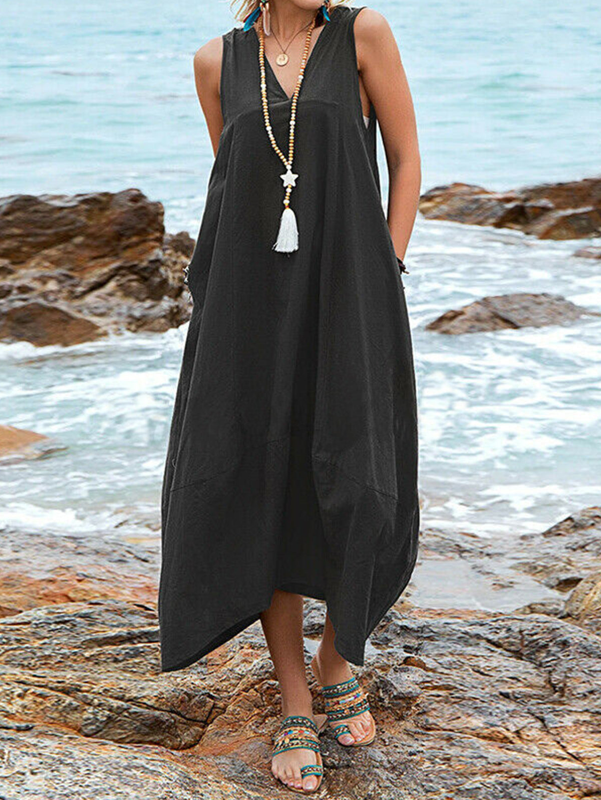 Effortlessly Elegant Dress with a Timeless Design