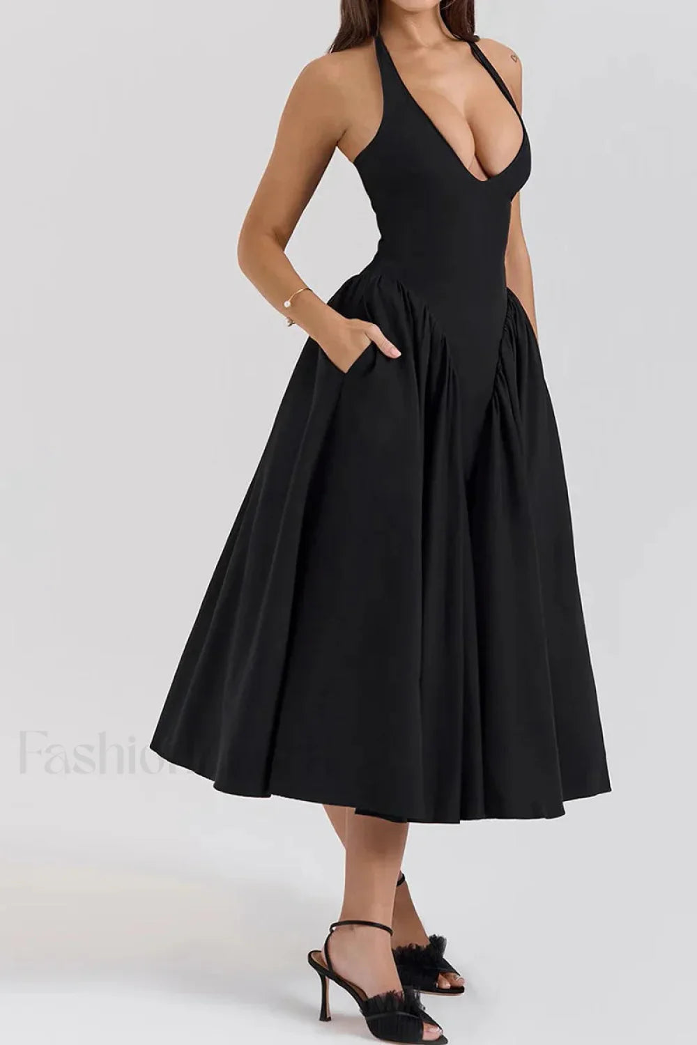 Deep V Neck Dress with Relaxed Fit and Everyday Wear Boutique Fashion Style