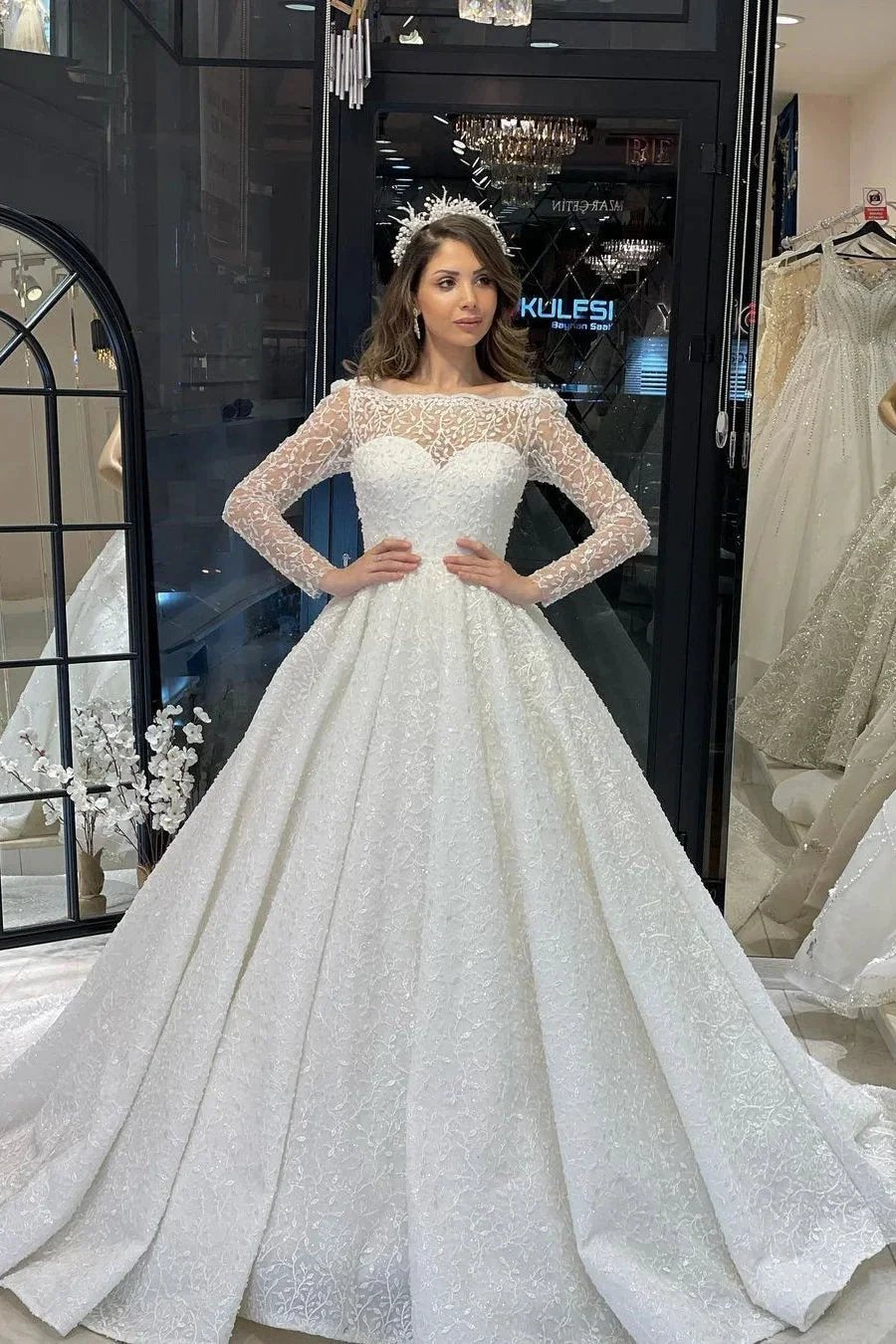Deluxe Floor Length Long Sleeves A-Line Lace Wedding Dress with Ruffles (ZD14803)