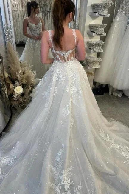 Designer A-Line Lace Sweetheart Sleeveless White Wedding Dress With Train (ZD15500)