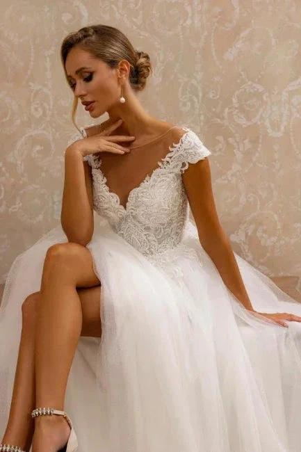 Designer A-Line Tulle Lace V-Neck Sleeveless White Wedding Dress With Appliques (ZD16667)