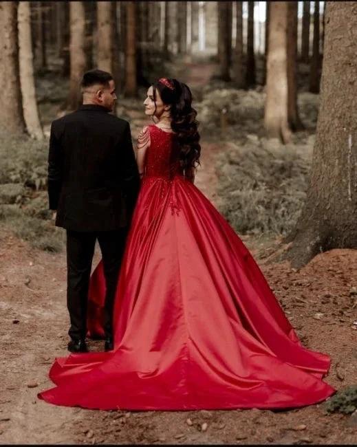 Designer Red A-Line Sleeveless Wedding Dresses With Lace (ZD14692)