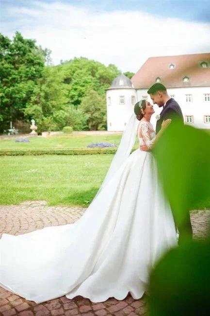 Designer Sweetheart Long White Satin Lace Wedding Dresses With Long Sleeves (ZD14959)