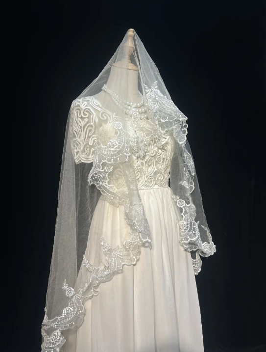 Ivory A Line Wedding Dress With Applique , Elegant Chiffon Wedding Gowns  fg8594