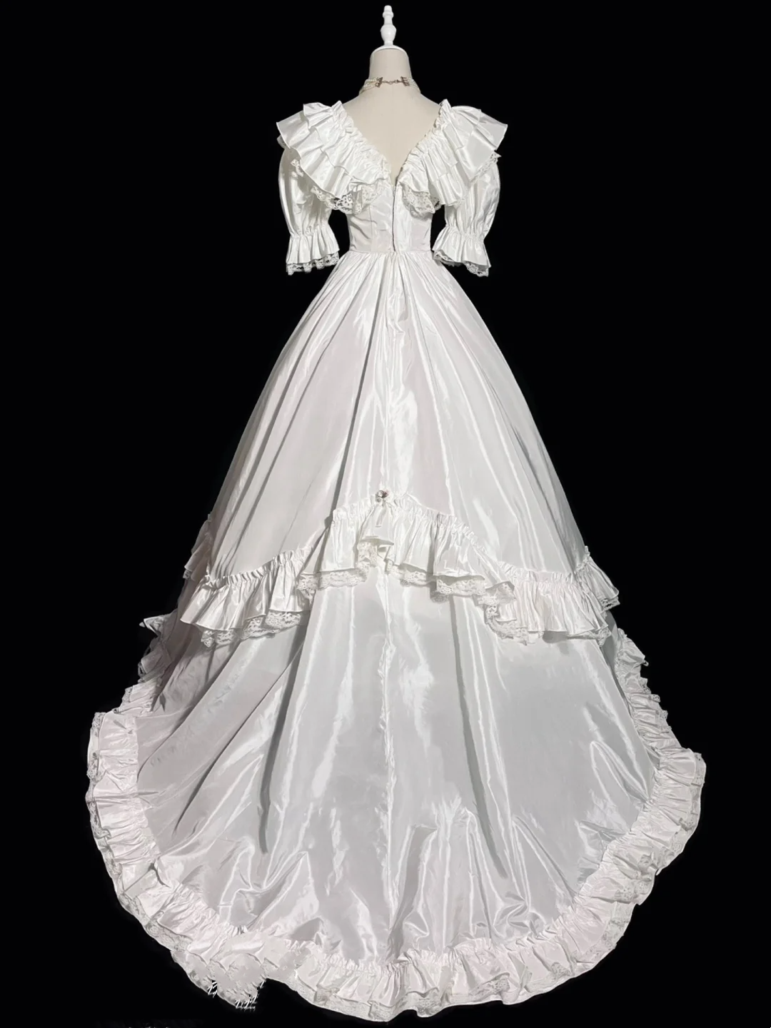 A Line White Princess Dress Satin Wedding Dress With Lace J8038