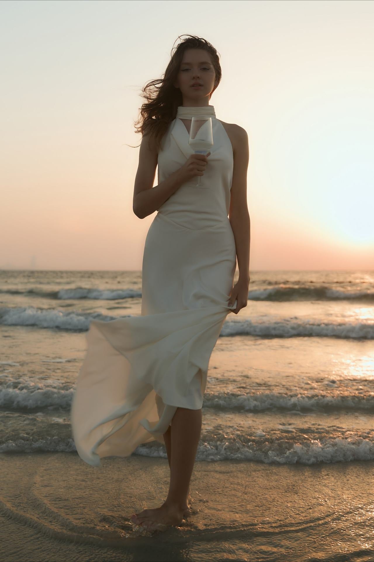 Elegant Dress Inspired by Contemporary Streetwear Fashion 9