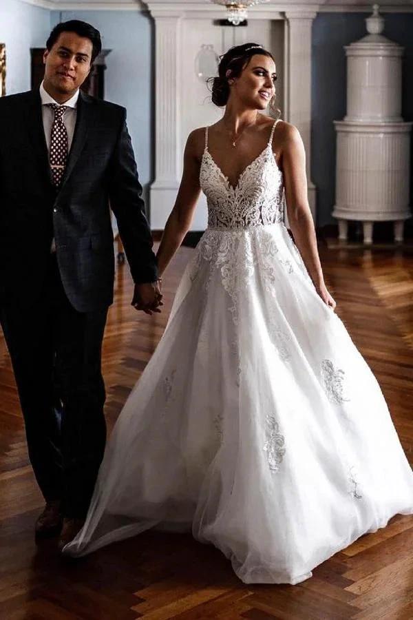 Elegant A-line V-neck Lace Tulle Spaghetti Strap Wedding Dress (ZD15042)