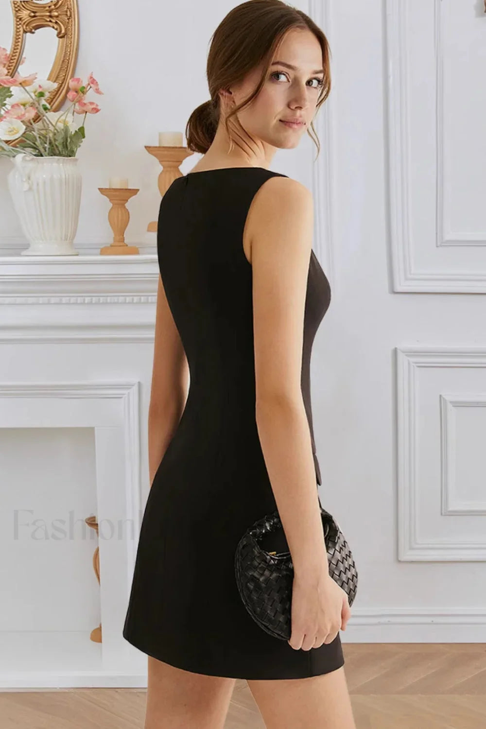 Elegant Button Front Dress with Relaxed Fit and Comfort Fit Design