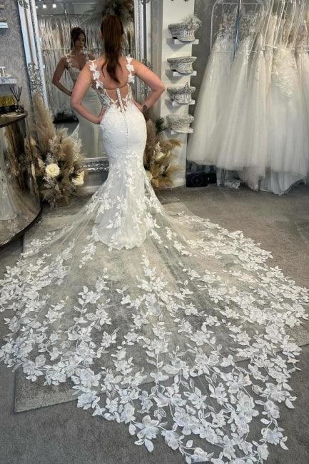 Elegant Column Lace Spaghetti Straps Sleeveless White Wedding Dress With Appliques Train (ZD15525)