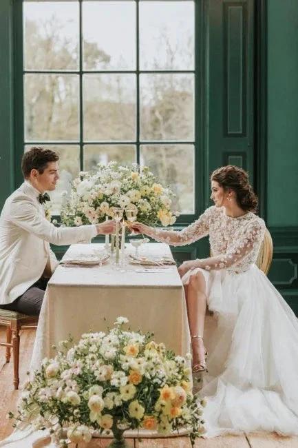 Elegant Hi-lo Lace Tulle Wedding Dresses With Long Sleeves (ZD14530)