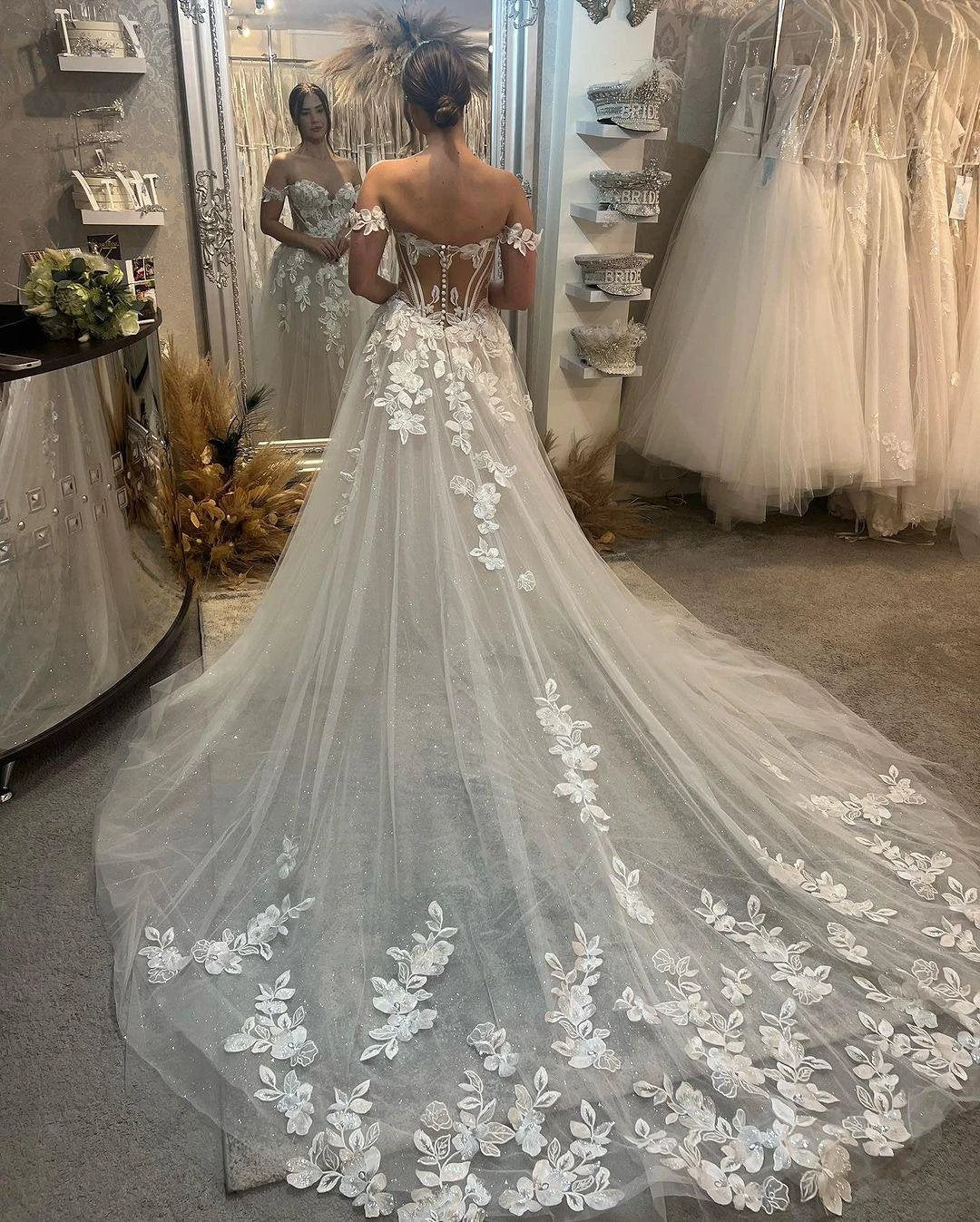 Elegant Long A-line Off-the-shoulder Sweetheart Appliques Glitter Wedding Dress (ZD15661)