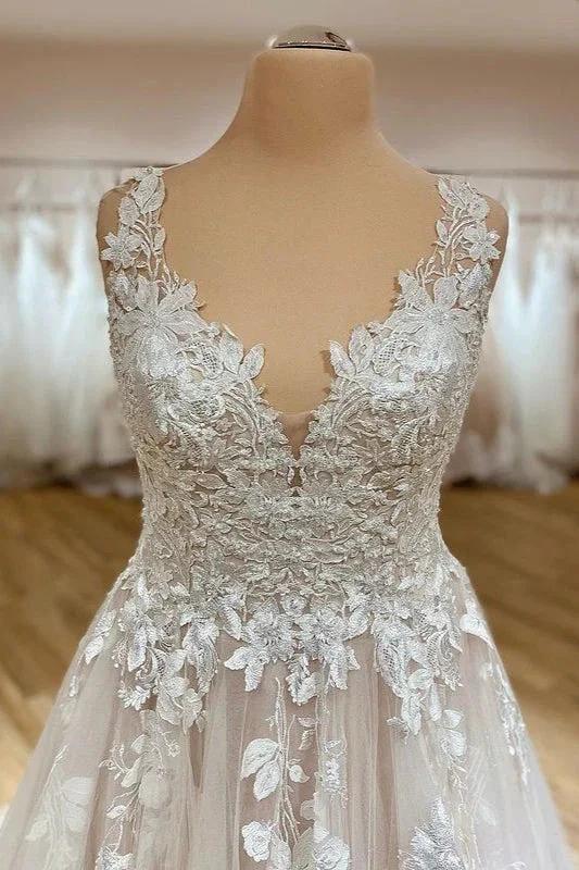 Elegant Long A-Line Sweetheart Appliques Lace Tulle Wedding Dress (ZD15226)