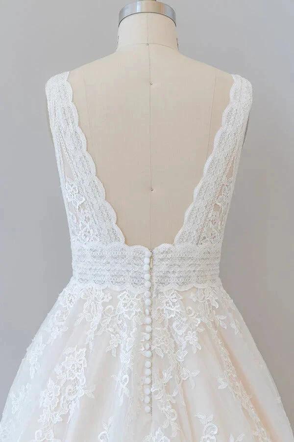 Elegant Long A-line V-neck Appliques Lace Tulle Backless Wedding Dress (ZD15782)