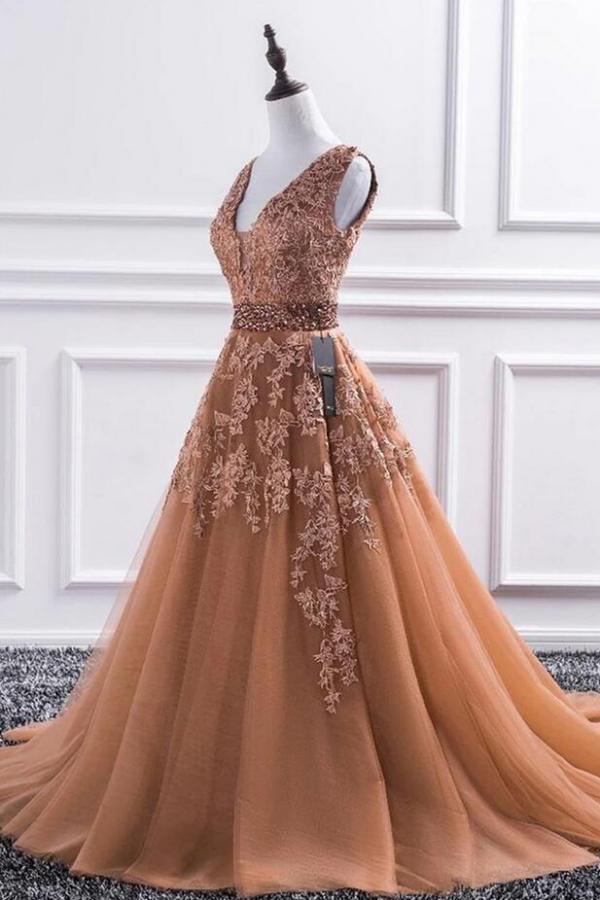 Elegant Long A-line V-neck Tulle Lace Prom Dress - VelvetHem