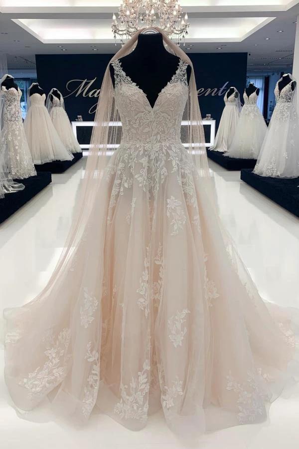 Elegant Long A-line V-neck Tulle Sleeveless Wedding Dresses with Lace (ZD15640)