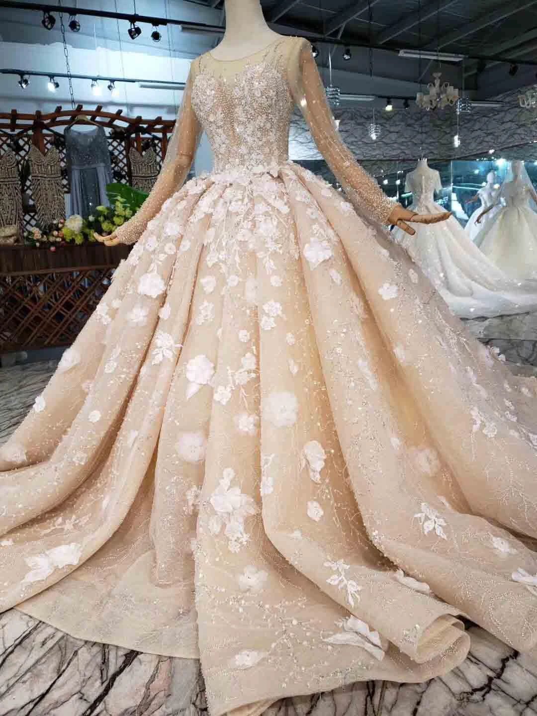 Elegant Long Sleeves Ball Gown Beading Wedding Dress With Flowers (ZD15356)